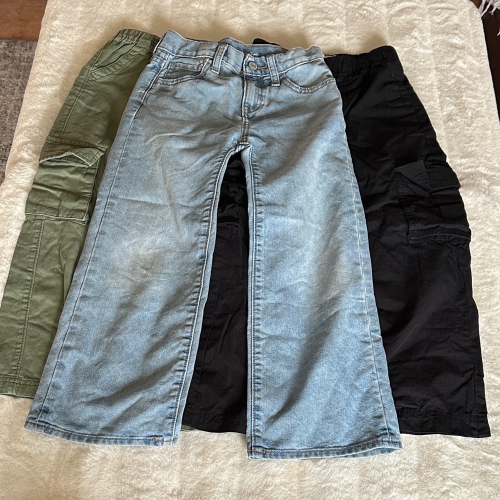 Old Navy Trio of Cargo Pants - Green, Black & Wide Leg Jeans Size 7